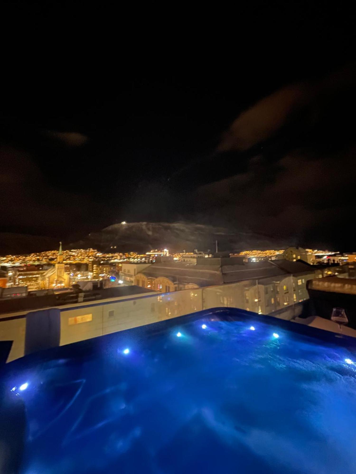 Apartament Penthouse In Downtown Tromso New Zewnętrze zdjęcie